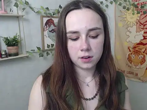 Snapshot of VeryVeryVeryShy_ chatting on 22, 4, 2026 VeryVeryVeryShy online show from 22, 4, 2026