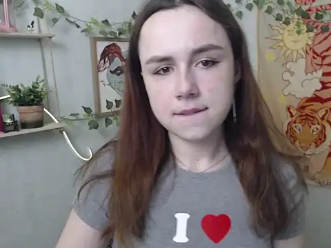 Snapshot of VeryVeryVeryShy_ chatting on 26, 4, 2026 VeryVeryVeryShy online show from 26, 4, 2026