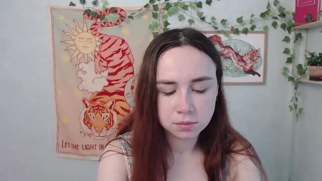 Snapshot of VeryVeryVeryShy_ chatting on 14, 5, 2026 VeryVeryVeryShy online show from 14, 5, 2026