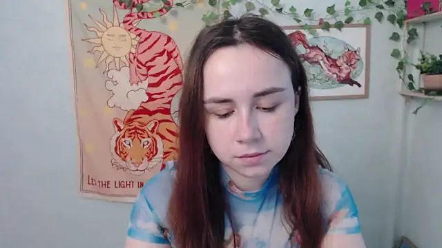 Snapshot of VeryVeryVeryShy_ chatting on 15, 5, 2026 VeryVeryVeryShy online show from 15, 5, 2026