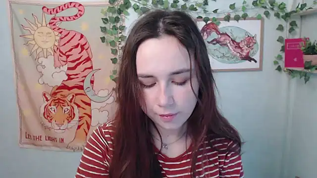 Snapshot of VeryVeryVeryShy_ chatting on 29, 5, 2026 VeryVeryVeryShy online show from 29, 5, 2026