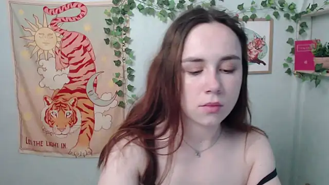 Snapshot of VeryVeryVeryShy_ chatting on 30, 5, 2026 VeryVeryVeryShy online show from 30, 5, 2026
