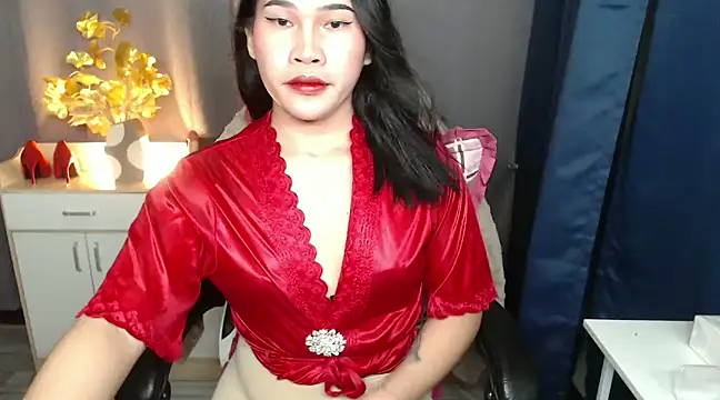 Snapshot of Ur_Fantastic_Lina chatting on 1, 2, 2025 Ur Fantastic Lina online show from 1, 2, 2025