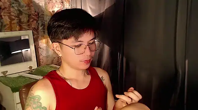 Snapshot of Sexy_Handsome_Drex chatting on 14, 2, 2025 Sexy Handsome Drex online show from 14, 2, 2025