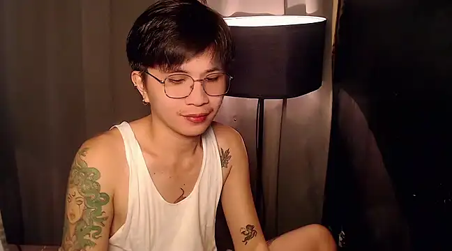 Snapshot of Sexy_Handsome_Drex chatting on 2, 3, 2025 Sexy Handsome Drex online show from 2, 3, 2025