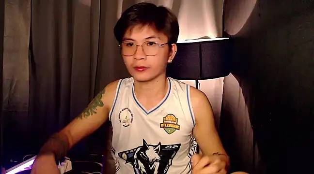 Snapshot of Sexy_Handsome_Drex chatting on 12, 3, 2025 Sexy Handsome Drex online show from 12, 3, 2025