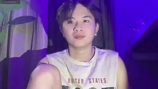 Sexy Handsome Drex online show from 8, 4, 2026