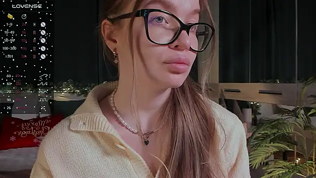 Virtual Girll online show from 23, 12, 2024