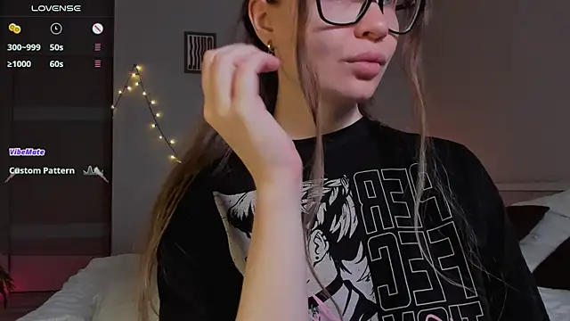 Virtual Girll online show from 24, 9, 2025