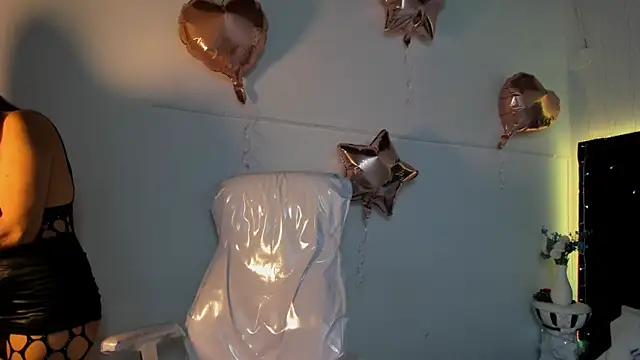 lauren fit online show from 20, 11, 2025