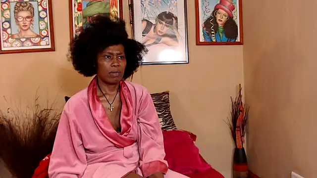 Snapshot of ebonyassbest4u chatting on 12, 3, 2025 ebonyassbest4u online show from 12, 3, 2025