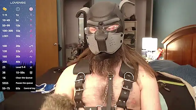 kinkywolf429 online show from 8, 3, 2025