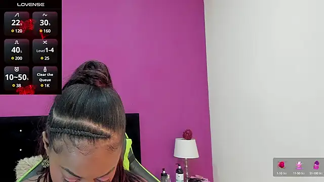 Snapshot of Brunna-Brownn chatting on 21, 12, 2024 Brunna-Brownn online show from 21, 12, 2024