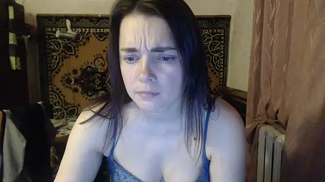 Snapshot of AlisaLaDiva chatting on 19, 4, 2026 AlisaLaDiva online show from 19, 4, 2026