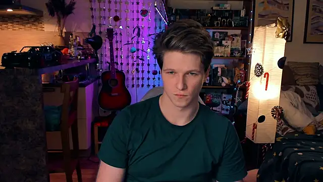 Snapshot of Breston_Sweet chatting on 16, 12, 2024 Breston Sweet online show from 16, 12, 2024