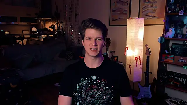 Snapshot of Breston_Sweet chatting on 20, 12, 2024 Breston Sweet online show from 20, 12, 2024