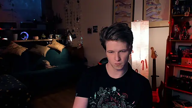 Snapshot of Breston_Sweet chatting on 21, 12, 2024 Breston Sweet online show from 21, 12, 2024