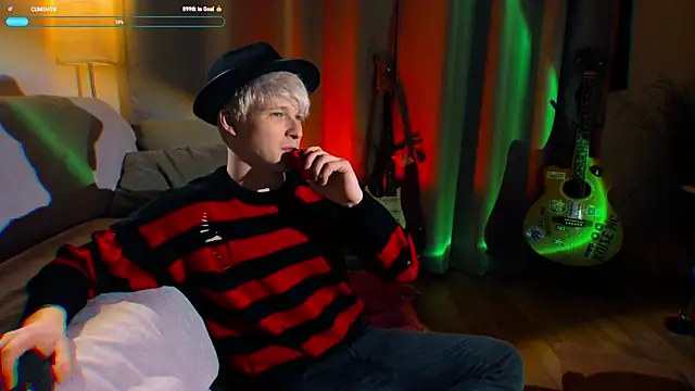 Snapshot of Breston_Sweet chatting on 30, 10, 2025 Breston Sweet online show from 30, 10, 2025