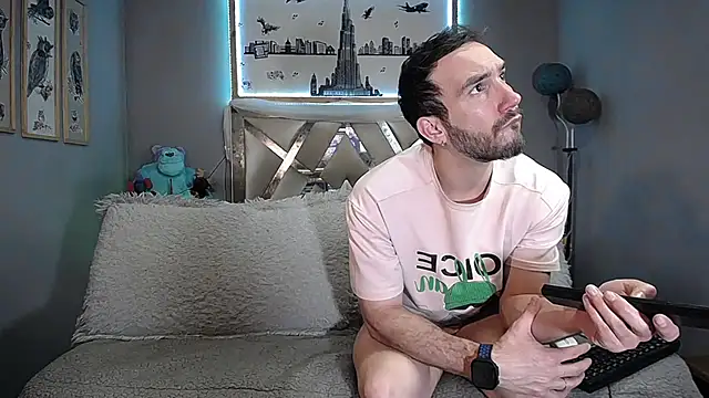 Snapshot of Danny_hot_fun chatting on 13, 6, 2026 Danny hot fun online show from 13, 6, 2026