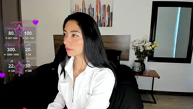 Ginebraa Saenz online show from 23, 1, 2025