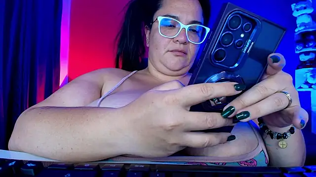 lulubigtitts1 online show from 6, 3, 2026