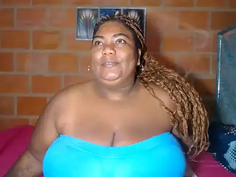 bustyboobsxxll online show from 7, 2, 2026