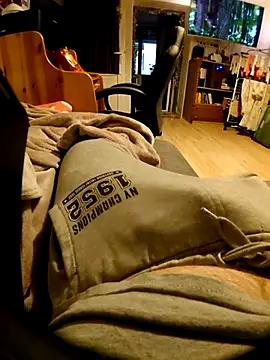 anonymus9006 online show from 18, 12, 2025