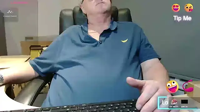 Snapshot of bigbadjon69 chatting on 12, 2, 2025 bigbadjon69 online show from 12, 2, 2025