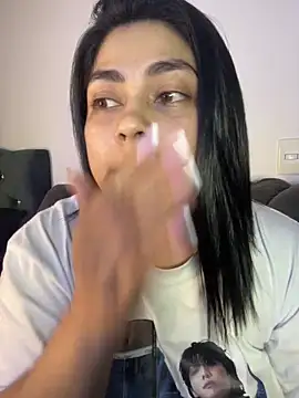 lucy26  online show from 9, 4, 2026