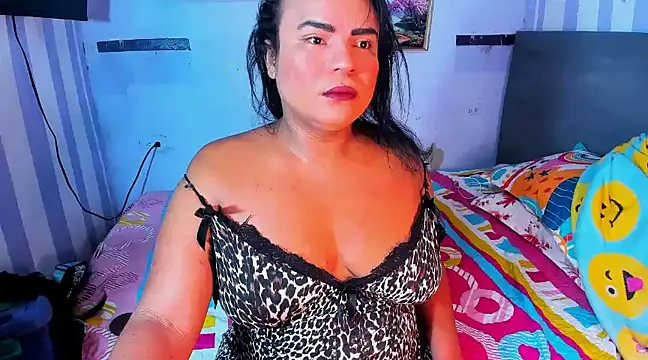 luciana osorno online show from 28, 2, 2025