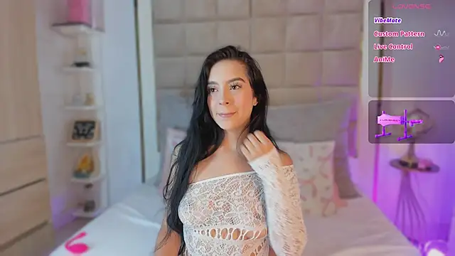 Victoria adaams online show from 5, 3, 2025