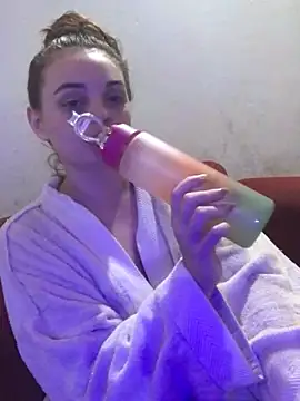 Emmacut online show from 21, 3, 2025