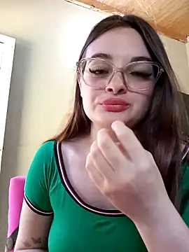 Emmacut online show from 20, 10, 2025