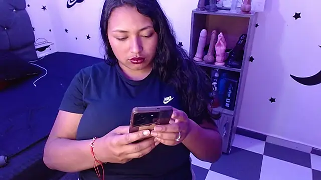 Snapshot of tatiana_wd chatting on 16, 3, 2025 tatiana wd online show from 16, 3, 2025