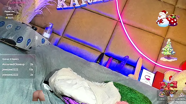 CelesteGill  online show from 14, 12, 2024