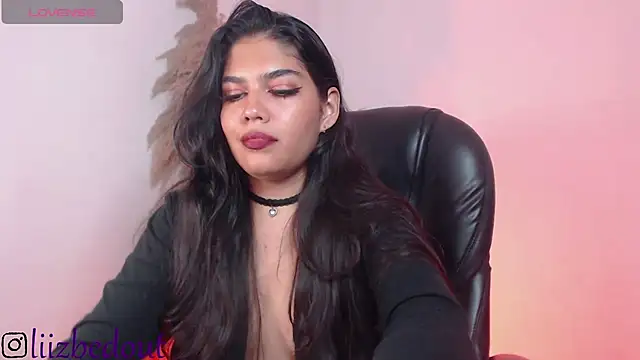 Snapshot of liz_bedoutxx chatting on 18, 10, 2025 liz bedoutxx online show from 18, 10, 2025
