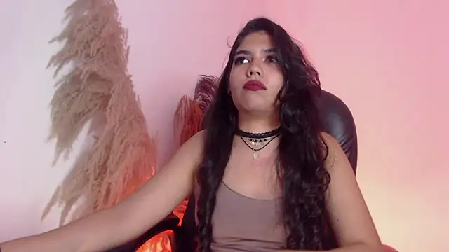 Snapshot of liz_bedoutxx chatting on 3, 12, 2025 liz bedoutxx online show from 3, 12, 2025