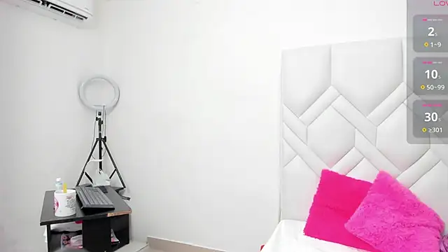 Snapshot of Mature_Hard chatting on 6, 3, 2025 Mature Hard online show from 6, 3, 2025