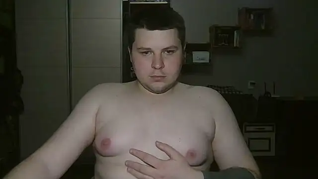 Snapshot of Volshebnik130_ chatting on 4, 3, 2025 Volshebnik130 online show from 4, 3, 2025