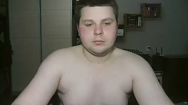 Snapshot of Volshebnik130_ chatting on 4, 3, 2025 Volshebnik130 online show from 4, 3, 2025