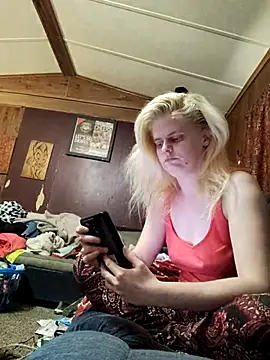 BadAssBitchMakayla online show from 14, 4, 2026