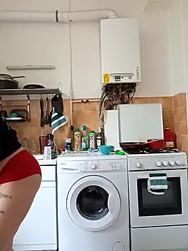 callmelouve online show from 16, 10, 2025