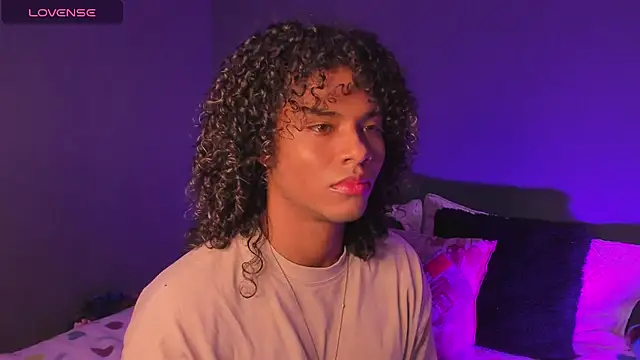 Lucas eevans online show from 21, 2, 2025