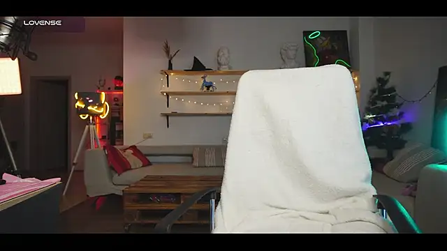 yourprettykate online show from 25, 12, 2024