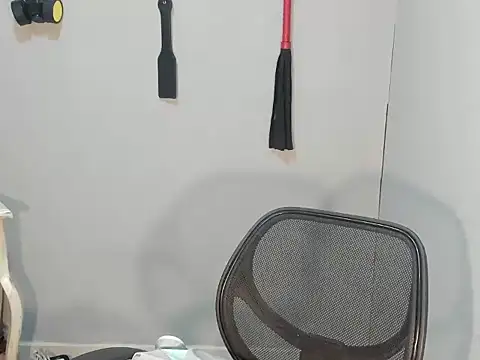 Snapshot of sandyquinnxx chatting on 28, 4, 2026 sandyquinnxx online show from 28, 4, 2026