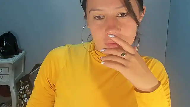 Snapshot of sandyquinnxx chatting on 7, 5, 2026 sandyquinnxx online show from 7, 5, 2026