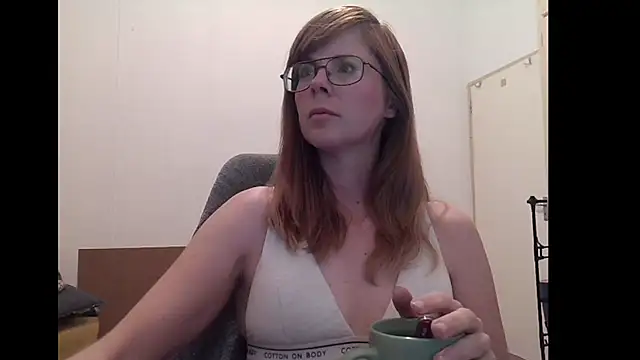 Snapshot of SavannaGirly chatting on 16, 6, 2026 SavannaGirly online show from 16, 6, 2026