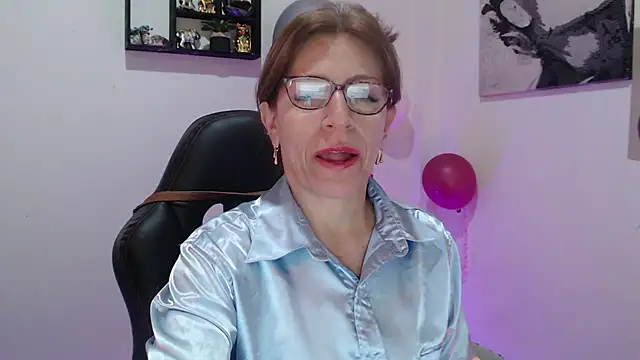 Chayla Ruiz online show from 19, 3, 2025