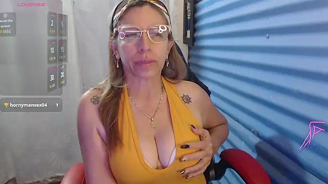 Chayla Ruiz online show from 15, 5, 2026
