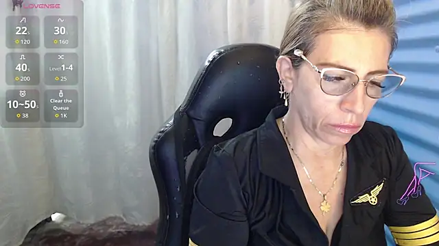 Snapshot of Chayla_Ruiz chatting on 4, 6, 2026 Chayla Ruiz online show from 4, 6, 2026